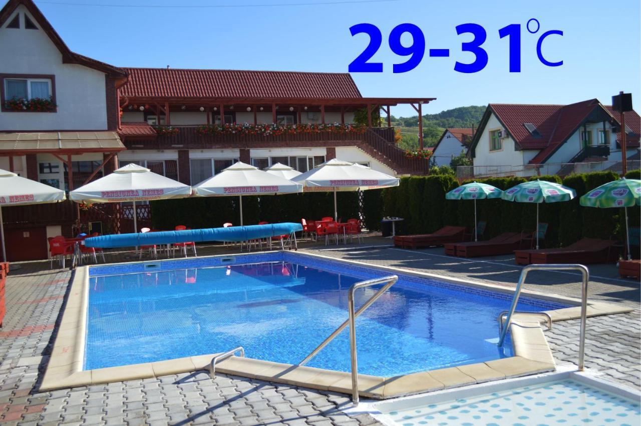 Pensiunea Nemes Panzio Acăţari Exterior foto
